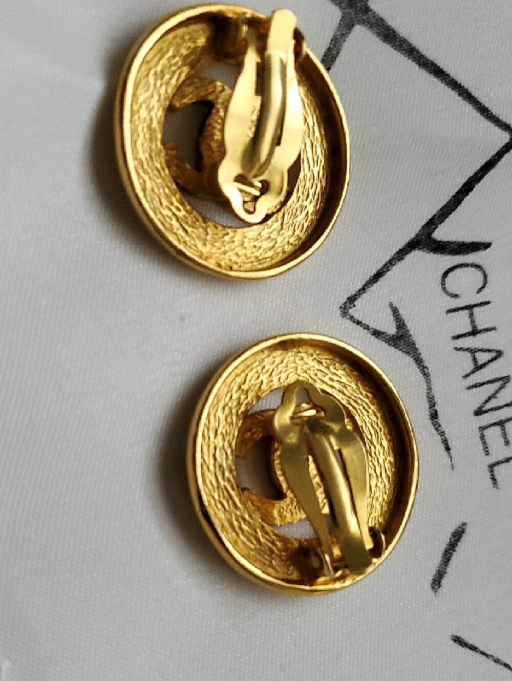 CHANEL Gold CC Button Earrings - Picture 6 of 14
